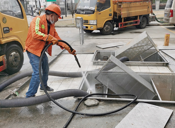 北关隔油池清理